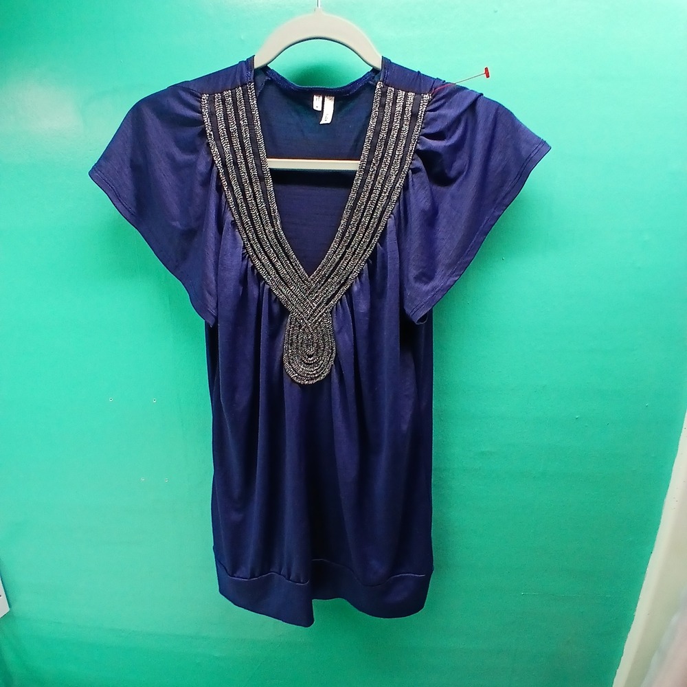Studio Y Womens Blue V‎ Neck Embellished Short Sleeve Tunic Top Size M Old Money